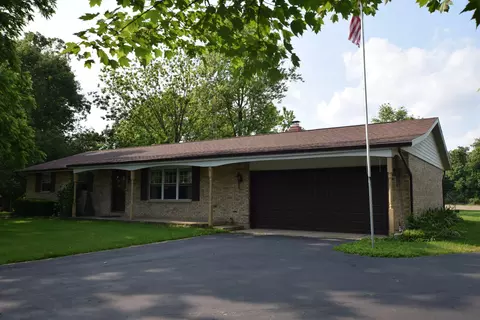 4035 Walnut Grove Cir, Urbana, OH 43078