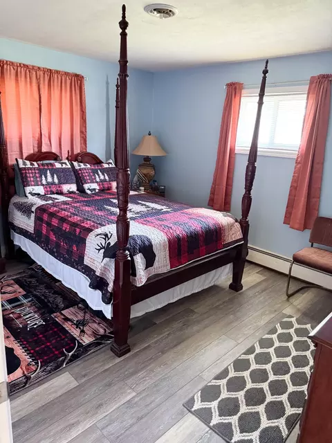 Bedroom - 1014 Spruce Ave, Sidney, OH 45365 photo 2 of 3