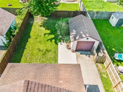 1707 Maiden Ln, Springfield, OH 45504 photo 4