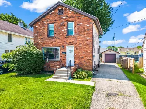 1707 Maiden Ln, Springfield, OH 45504