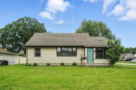 215 Blackburn Dr, Lima, OH 45805