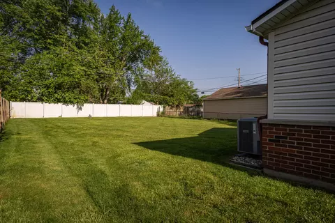 2273 Patricia Dr, Kettering, OH 45420 photo 29
