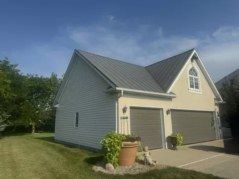Exterior - 6764 Silver Lakes Dr, Celina, OH 45822 photo 3 of 13