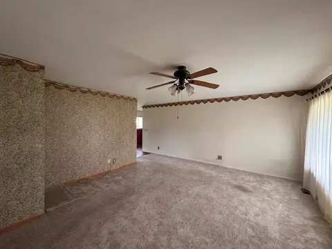 1432 Attleboro Ave, Springfield, OH 45503 photo 4