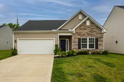 7167 Bostelman Pl, Huber Heights, OH 45424