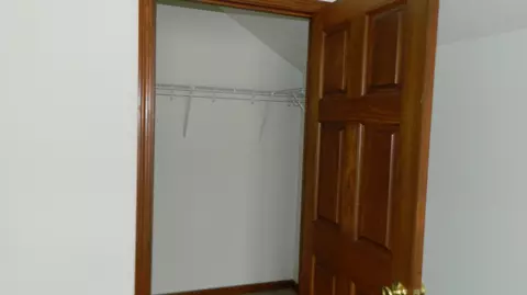 1902 Willow Lakes Dr, Springfield, OH 45502 photo 6