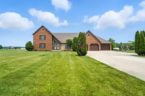 8041 Oldtown Rd, Celina, OH 45822