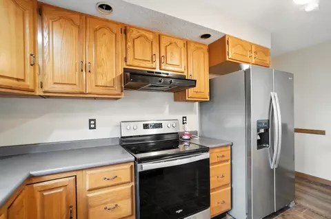 Kitchen - 8041 Oldtown Rd, Celina, OH 45822 photo 3 of 4