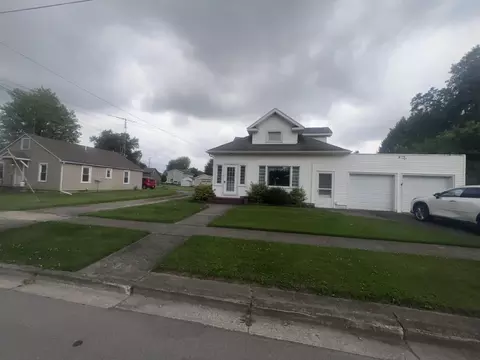 324 North St, West Liberty, OH 43357