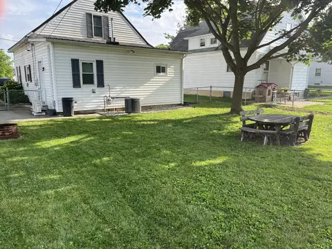 Exterior - 337 E Sycamore St, Coldwater, OH 45828 photo 1 of 4