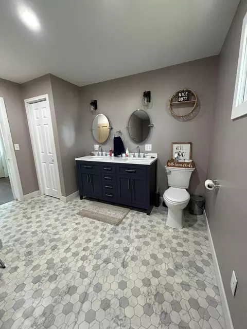 Bath - 337 E Sycamore St, Coldwater, OH 45828 photo 2 of 2