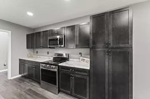 Kitchen - 3667 Randee Ln, Springfield, OH 45502 photo 2 of 3