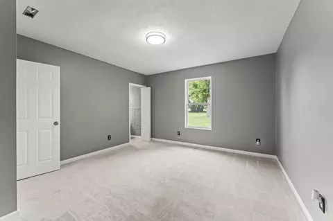 Bedroom - 3667 Randee Ln, Springfield, OH 45502 photo 2 of 9
