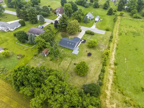 View/Area - 3667 Randee Ln, Springfield, OH 45502 photo 6 of 7