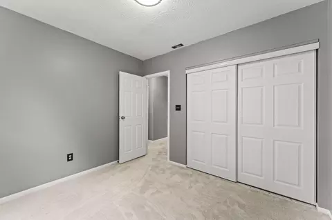 Bedroom - 3667 Randee Ln, Springfield, OH 45502 photo 4 of 9