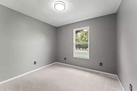 Bedroom - 3667 Randee Ln, Springfield, OH 45502 photo 6 of 9
