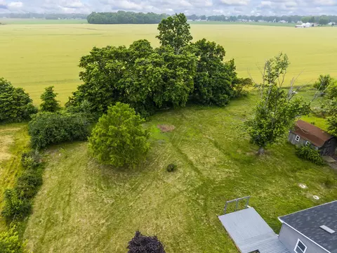 View/Area - 3667 Randee Ln, Springfield, OH 45502 photo 2 of 7