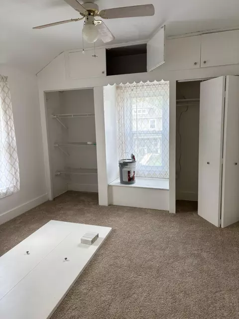 Bedroom - 320 N Clairmont Ave, Springfield, OH 45503 photo 2 of 2