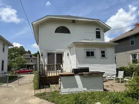 Exterior - 320 N Clairmont Ave, Springfield, OH 45503 photo 4 of 4