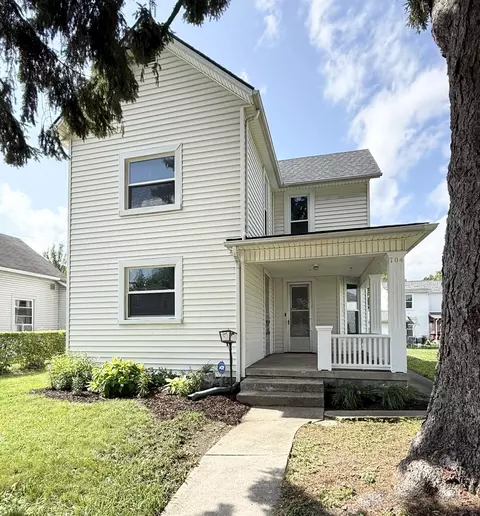 704 Covington Ave, Piqua, OH 45356