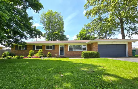 3363 Maplewood Dr, Dayton, OH 45434