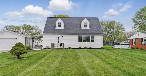 2636 Debbie Dr, Lima, OH 45807