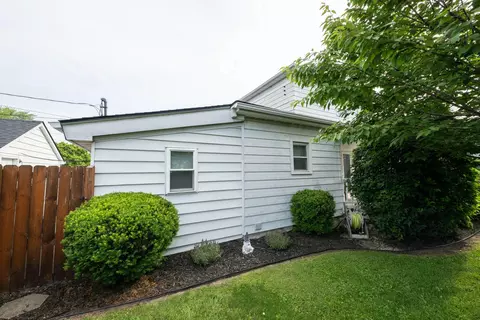 Exterior - 109 S Harrison St, Covington, OH 45318 photo 17 of 22