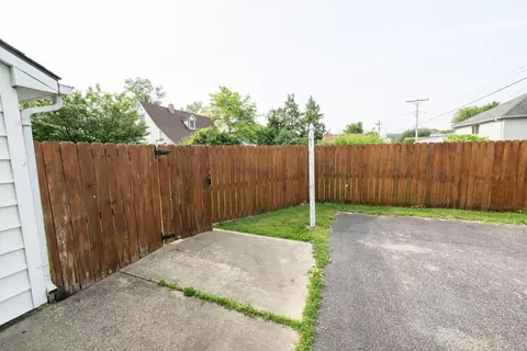 Exterior - 109 S Harrison St, Covington, OH 45318 photo 19 of 22