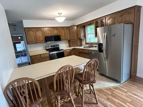 Kitchen - 5151 Pheasant St, Lima, OH 45807 photo 1 of 5