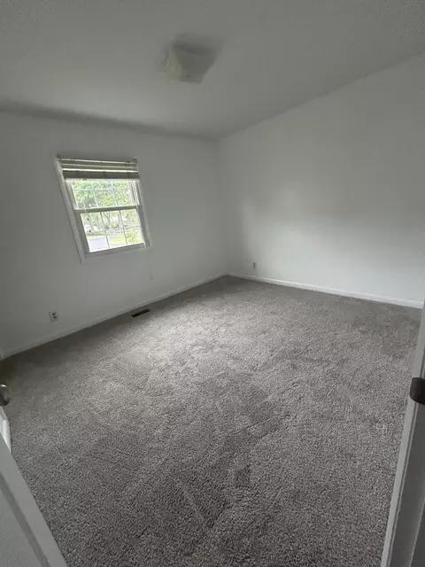 Bedroom - 5151 Pheasant St, Lima, OH 45807 photo 6 of 8
