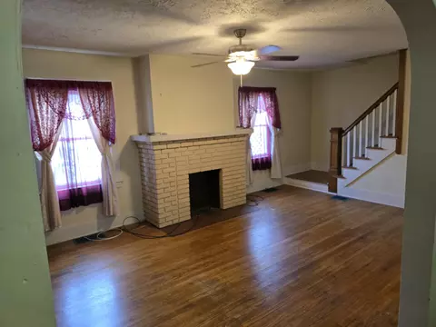 833 E Southern Ave, Springfield, OH 45505 photo 2