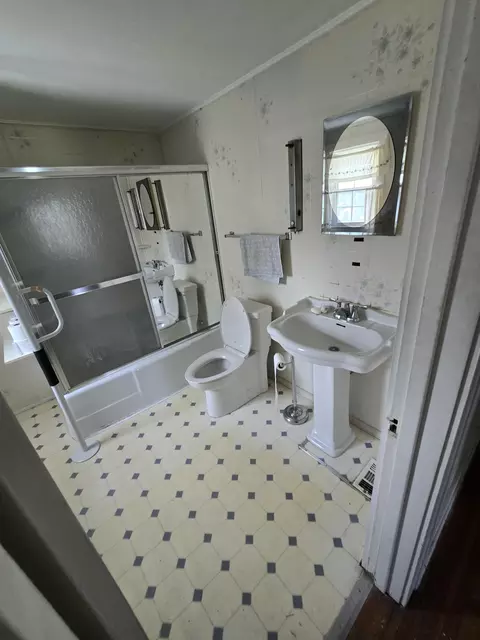 833 E Southern Ave, Springfield, OH 45505 photo 7