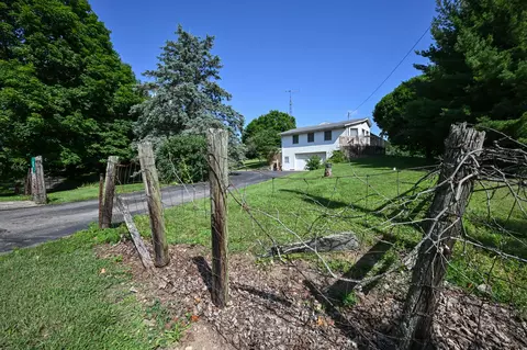36 Church Hill Rd, Tremont City, OH 45372
