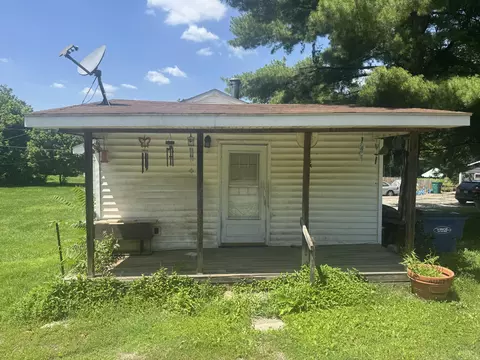 Exterior - 5570 Wynn Rd, Springfield, OH 45502 photo 2 of 9