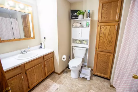 Bath - 561 S Fourth St, Coldwater, OH 45828 photo 1 of 1