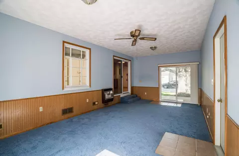 Living - 502 Chestnut St, Covington, OH 45318 photo 5 of 5