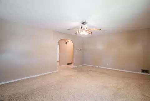 Living - 502 Chestnut St, Covington, OH 45318 photo 2 of 5