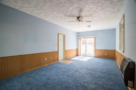 Living - 502 Chestnut St, Covington, OH 45318 photo 4 of 5