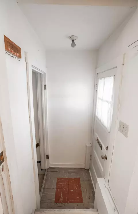 Entry Way - 502 Chestnut St, Covington, OH 45318 photo 3 of 3