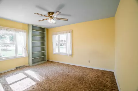 Bedroom - 502 Chestnut St, Covington, OH 45318 photo 3 of 4