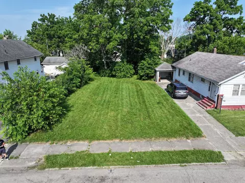 2211 Clifton Ave, Springfield, OH 45505 photo 2