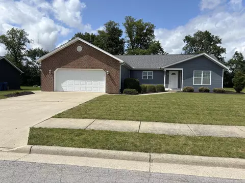 106 Village Pkwy, Jackson Center, OH 45334