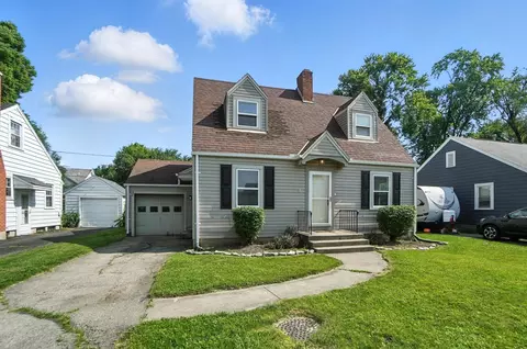 120 Kewbury Rd, Springfield, OH 45504 photo 3