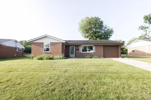 467 E Mayfield Sq, Troy, OH 45373