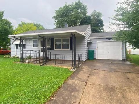 2647 Allen Dr, Springfield, OH 45505