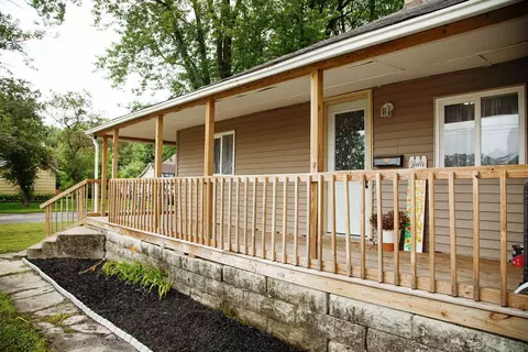 804 Robinson Ave, Kenton, OH 43326