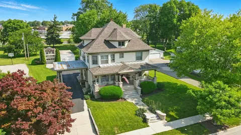 414 W Auglaize St, Wapakoneta, OH 45895