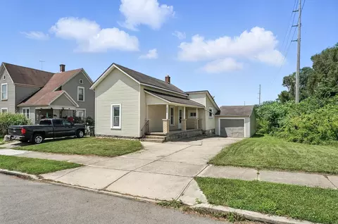 804 S Walnut St, Troy, OH 45373