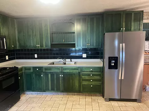 Kitchen - 3848 Beulah Dr, Sidney, OH 45365 photo 4 of 6