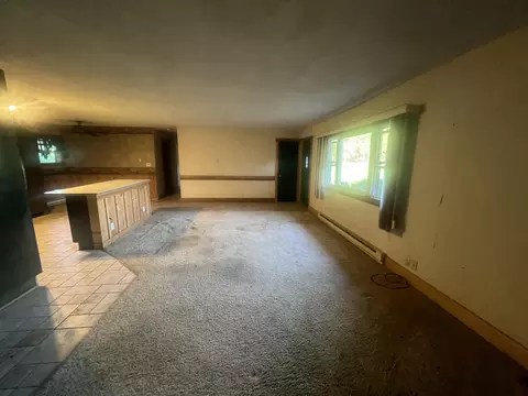 Living - 3848 Beulah Dr, Sidney, OH 45365 photo 2 of 7